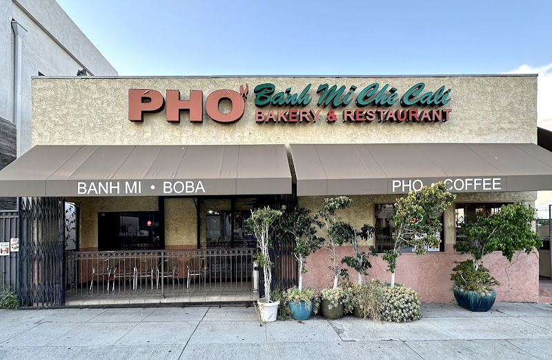 Pho Banh Mi Che Cali