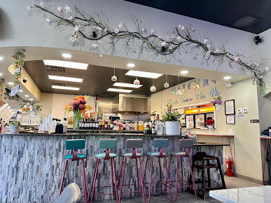 Photo Pho Banh Mi Saigon Baguette Boba Tea - 16