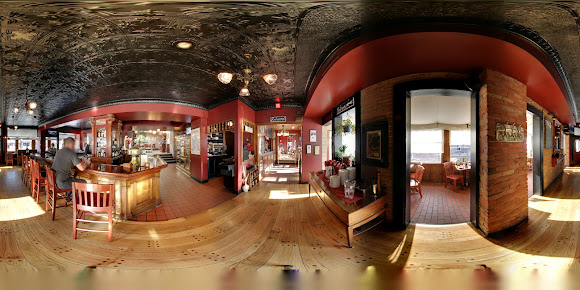 Photo Phoebe's Restaurant & Coffee Lounge - 19
