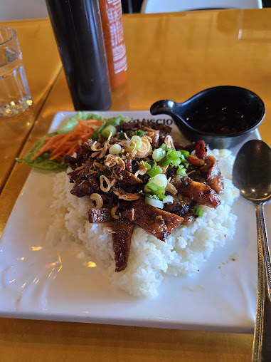 Photo Pholuscious Vietnamese Noodles And Grill - 6