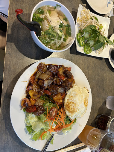 Photo Phonatik Vietnamese Cuisine Lounge - 9