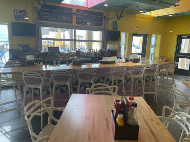 Photo Pier 101 Restaurant Bar - 26