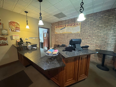 Photo Piero's Pizza - 6