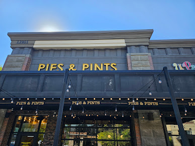 Photo Pies Pints Noblesville In - 13