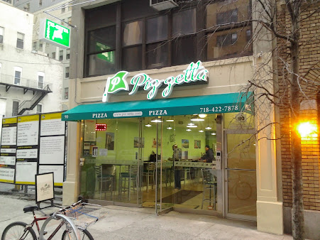 Photo Piz-Zetta Pizzeria - 21