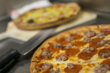 Photo Pizzazz Pizza Mayfield Village - 20