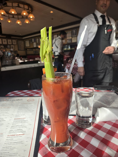 Photo P.j. Clarke's On The Hudson - 25