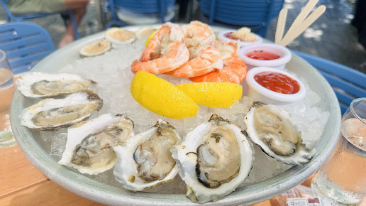 Photo P.j. Clarke's On The Hudson - 26