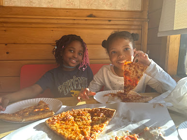 Photo Plainville House Of Pizza - 6