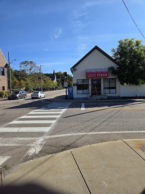 Photo Plainville House Of Pizza - 9