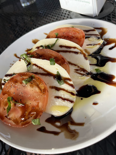 Photo Pro's Epicurean Ristorante - 27