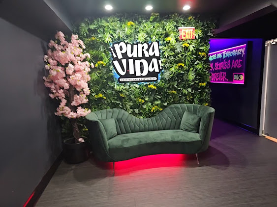 Photo Pura Vida Cocktail Bar Restaurant - 19