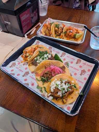 Photo Que Fresa Taqueria + Bar (Wesley Heights) - 15