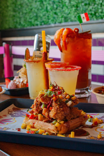 Photo Que Fresa Taqueria + Bar (Wesley Heights) - 18