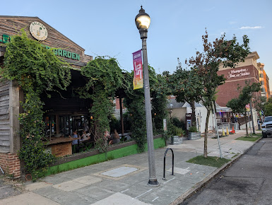Photo Raleigh Beer Garden - 16
