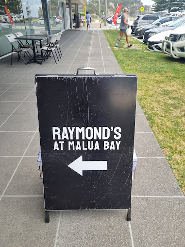 Photo Raymond's At Malua Bay - 21