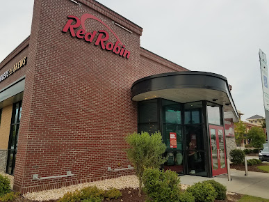 Photo Red Robin Gourmet Burgers And Brews - 30