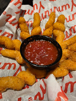 Photo Red Robin Gourmet Burgers And Brews - 34