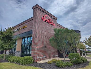 Photo Red Robin Gourmet Burgers And Brews - 41