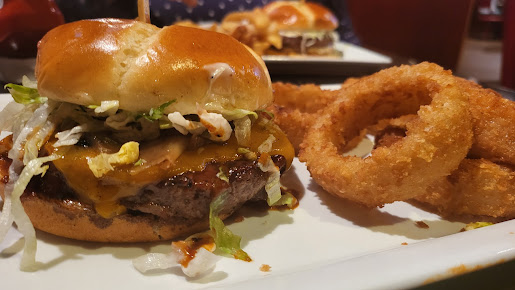 Photo Red Robin Gourmet Burgers And Brews - 48