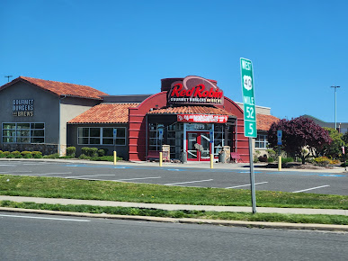 Photo Red Robin Gourmet Burgers And Brews - 57