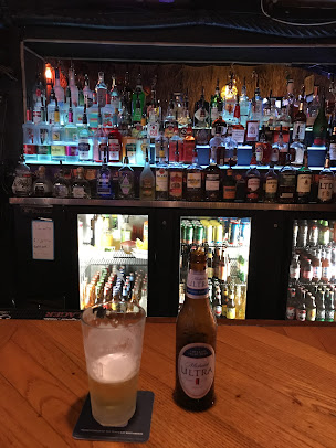 Photo Red Tiki Bar And Grill - 20