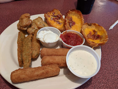 Photo Reds Ale House On Peavine - 12
