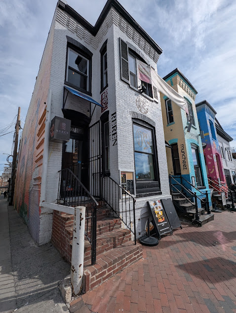 Photo Reren Lamen N Bar Georgetown - 21