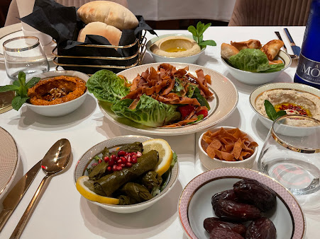 Photo Restaurant Phoenicia - 13