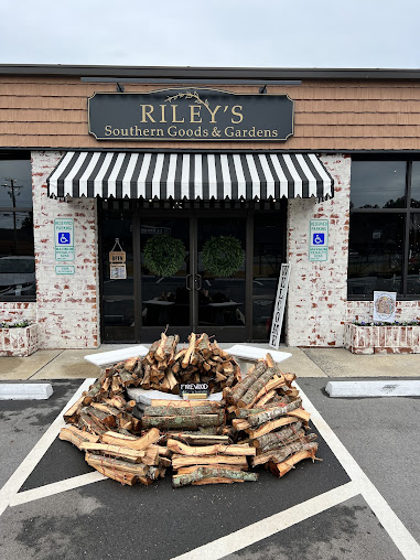 Photo Riley's Southern Goods & Gardens - 10