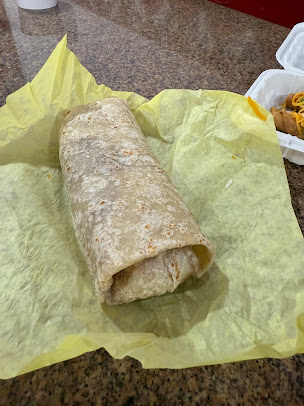 Photo Robertos Taco Shop Bay Park - 17