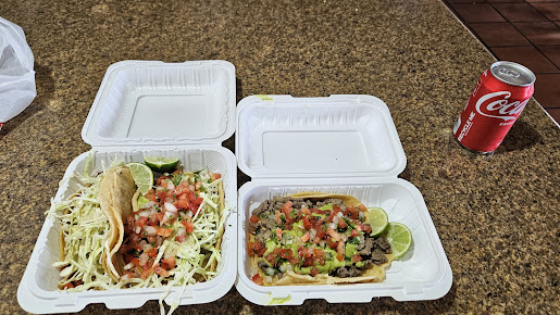 Photo Robertos Taco Shop Bay Park - 20