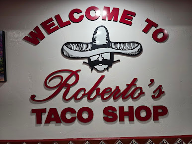 Photo Robertos Taco Shop Bay Park - 27