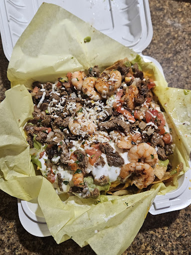 Photo Robertos Taco Shop Bay Park - 29