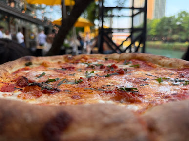 Photo Robert's Pizza And Dough Company - 27