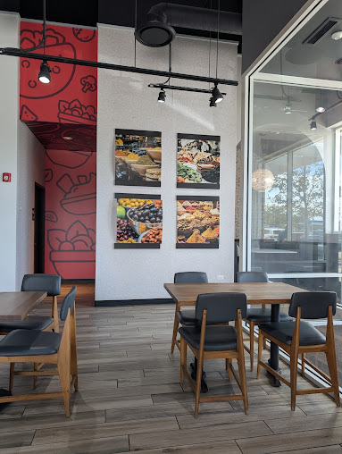 Photo Roti Mediterranean Bowls. Salads. Pitas. - 23