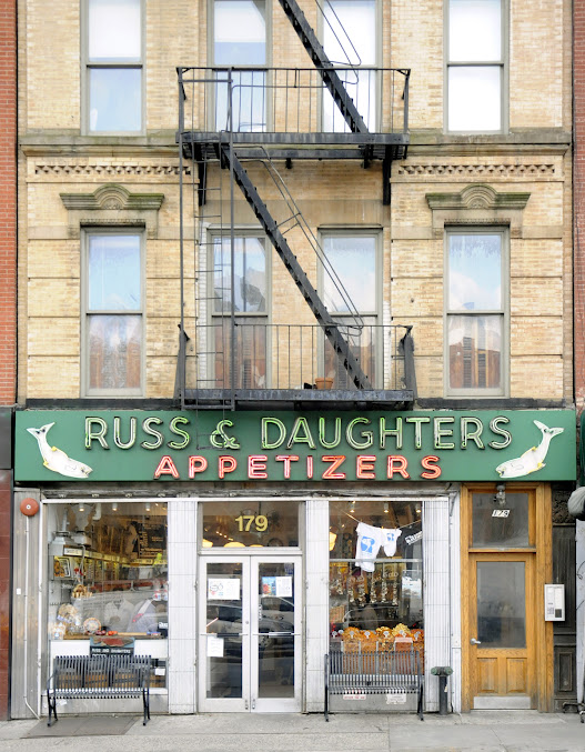 Photo Russ & Daughters - 10