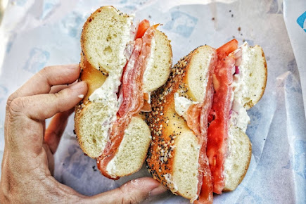 Photo Russ & Daughters - 27