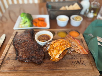 Photo S & T Steakhouse - 13