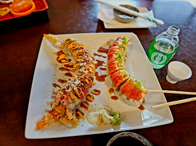 Photo Sake Garden Sushi And Grille - 5