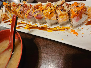 Photo Sake Garden Sushi And Grille - 9