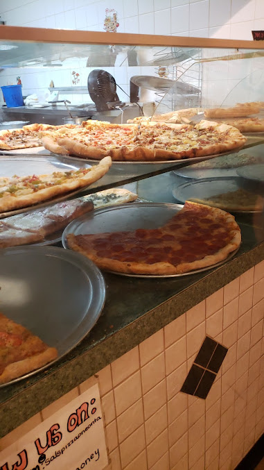 Photo Sal's New Classic Pizzeria - 13