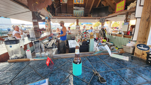 Photo Salty Pearl Alligator Point Tiki - 18