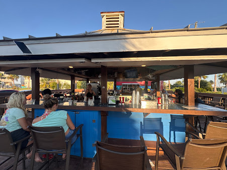 Photo Salty Pearl Alligator Point Tiki - 21