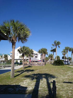 Photo Salty Pearl Alligator Point Tiki - 27