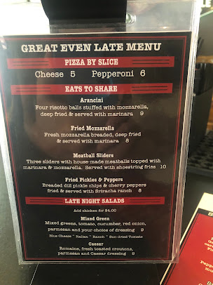 Photo Salvation Pizza Kitchen Bar Rainey St - 15