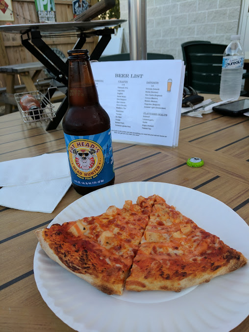 Photo Sansos Pizzeria 6 Packs Blairsville - 17
