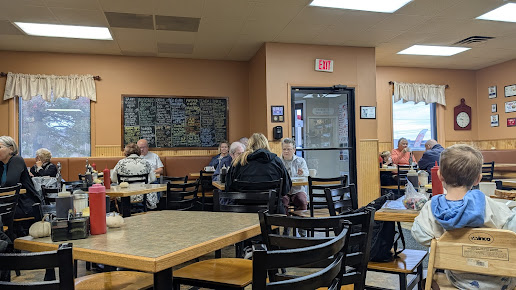 Photo Savory's Family Restaurant - 24