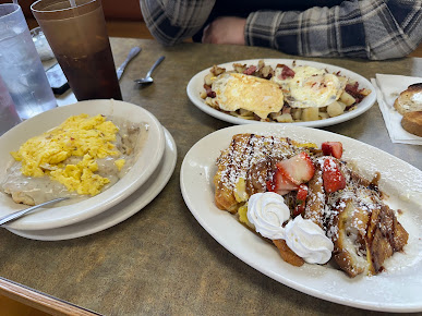 Photo Savory's Family Restaurant - 25