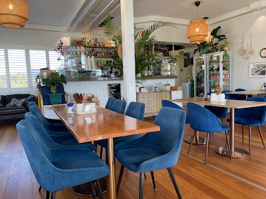 Photo Se7En Cafe By The Sea - 26